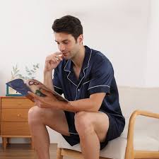 Pajama pants for short men